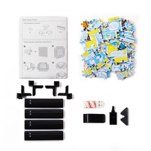 Load image into Gallery viewer, Peanuts® Mini Canvas Puzzle: Charlie Brown