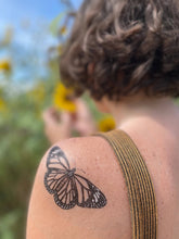 Load image into Gallery viewer, NatureTats - Monarch Butterfly Temporary Tattoo: 1-Pack