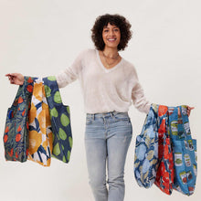 Load image into Gallery viewer, CHRYSANTHEMUM blu Bag Reusable Shopper Tote