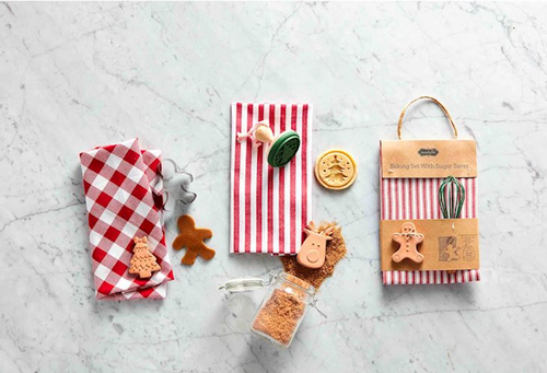 Gingerbread Cookie Baking Set