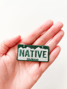 Field Trip Threads - Colorado Native License Plate Iron-On Patch - Ski Patch