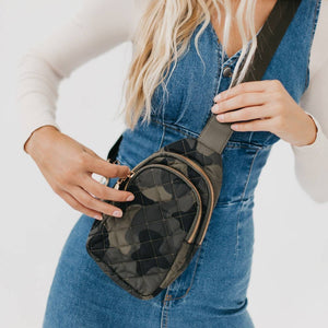 Pinelope Puffer Bum Bag: Gray