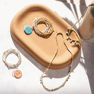 Metal Wrap - Timeless/Blue Howlite/Gold