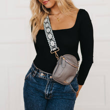 Load image into Gallery viewer, Ellie Crossbody Bag Metallics *AS SEEN IN ANTHROPOLOGIE*