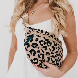 Jolie Puffer Belt Bag Leopard