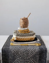 Load image into Gallery viewer, Cotton Crocheted Coasters-Round